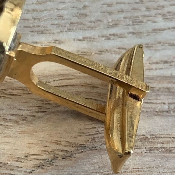 Vintage Equestrian Style Horse & Rider Gold Tone, Red, White & Black Cuff Links - Picture 12 of 16